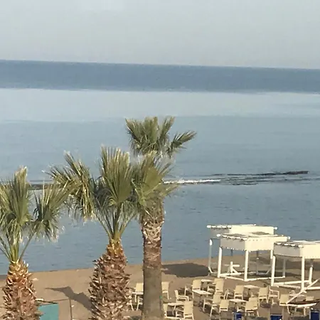 מלון Onder Butik *